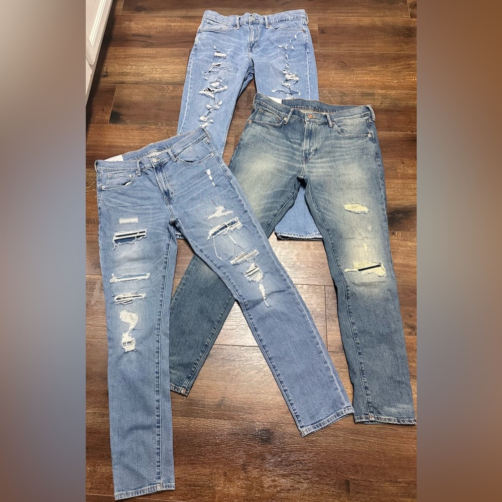H&M Slim Tapered Light Blue Jeans